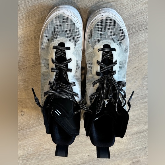 Air Jordan 37 Oreos - Picture 4 of 8